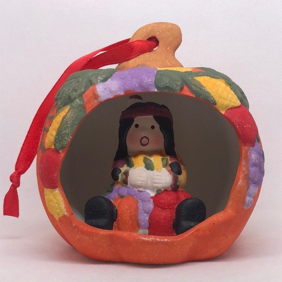 Thanksgiving Pumpkin Table Decoration Indian Woman 🦃 🎃 - Picture 1 of 5